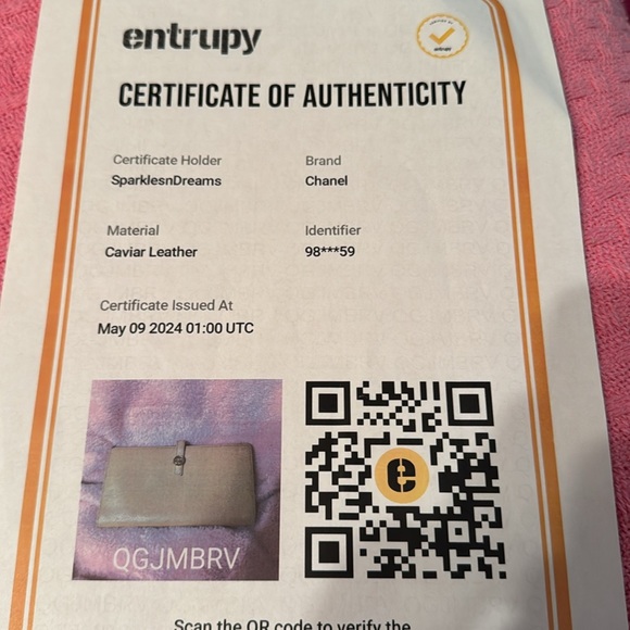 Chanel Wallet - double sided snap wallet. With COA - Picture 9 of 9